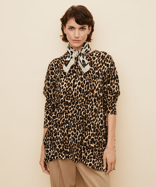 MaFeluci Top in Leopard Print