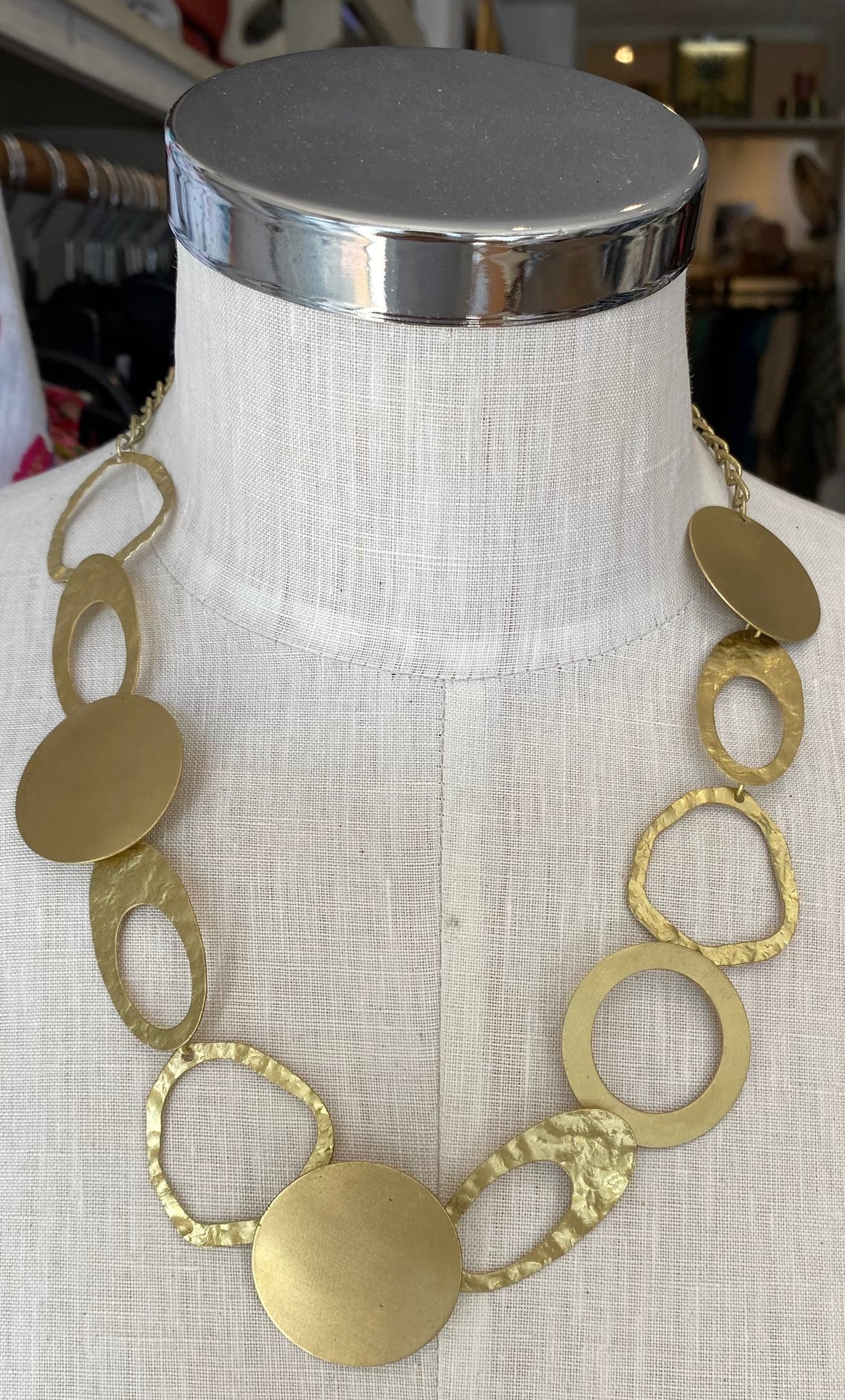 MaRoviane Necklace in Gold