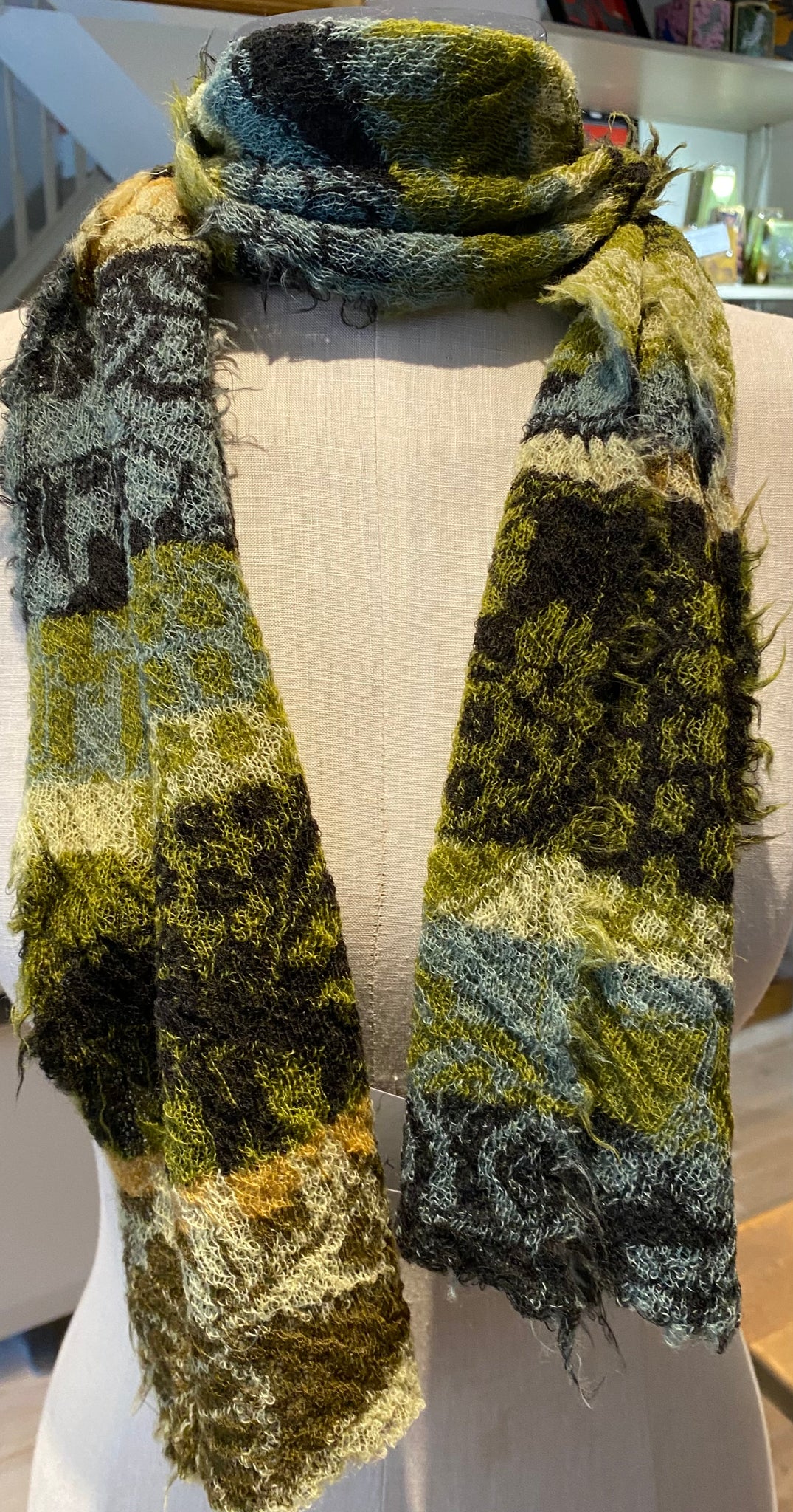 Japanese Pure Merino Wool Scarf in Grey