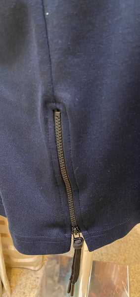 Top with Pocket in Midnight Blue