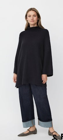 MaFoxanne Oversize Jumper in Black