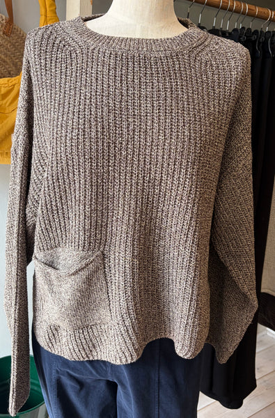 Boxy Sweater with Pocket in Chocolate