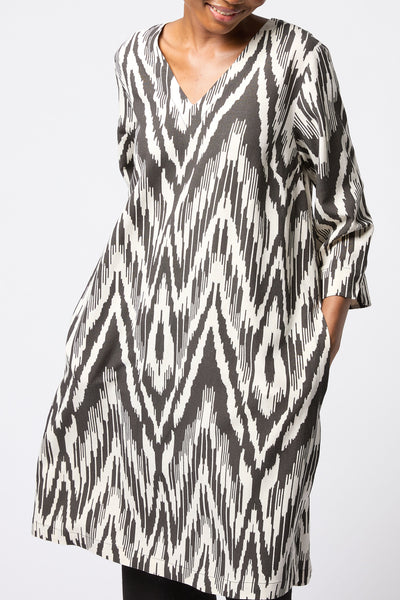 Blend Ikat Tunic in Black and Ivory