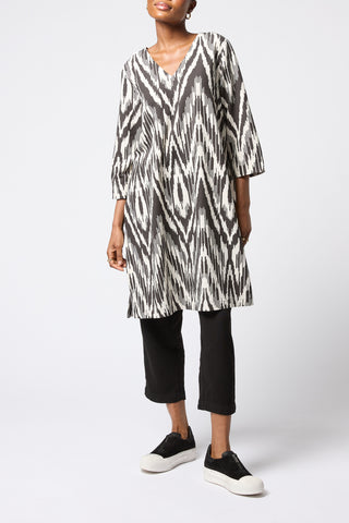 Blend Ikat Tunic in Black and Ivory