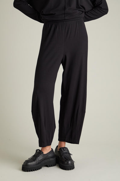 Fluid Crepe Bubble Trousers in Black