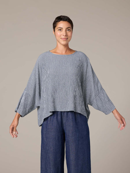 One Size Crinkle Check Crop Top in Naval