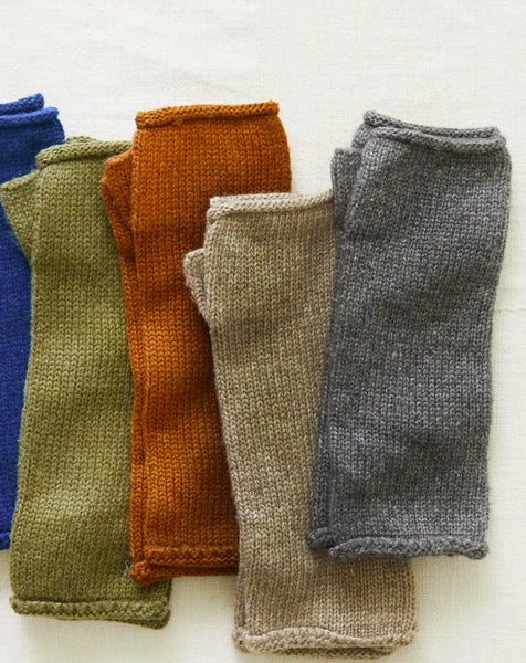 Saglo  Wrist Warmers in 4 Colours