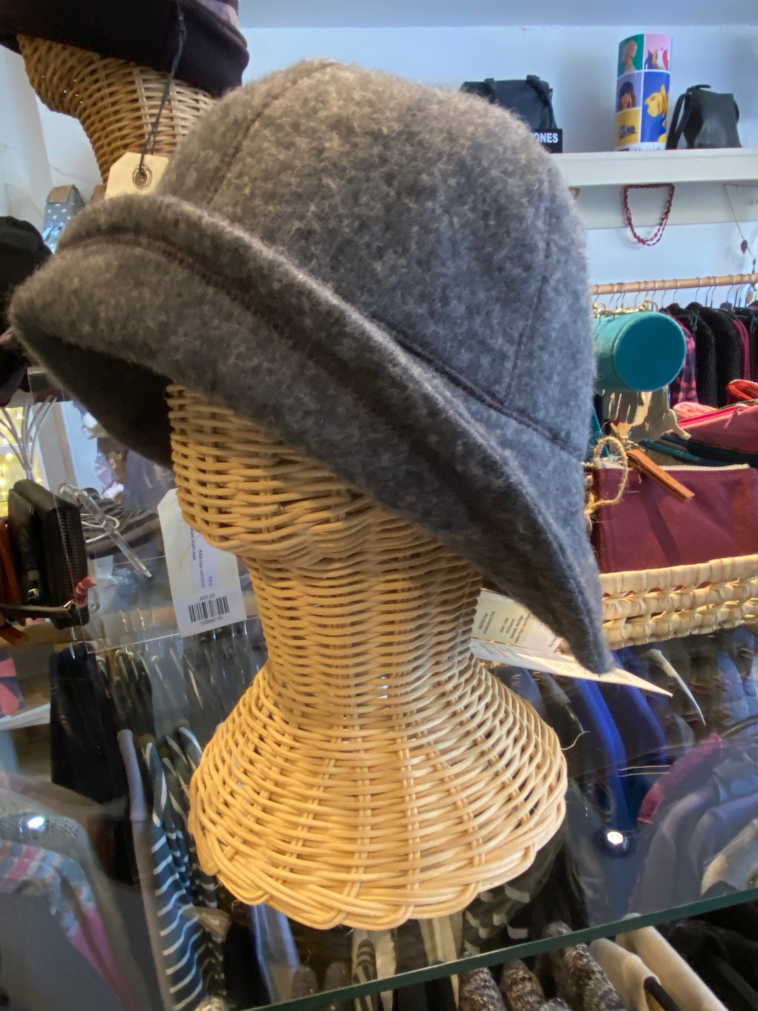 Pure Wool Mushroom Hat in Anthracite